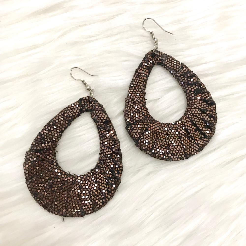 CHOCOLATE EARRINGS - Picture 4 of 5